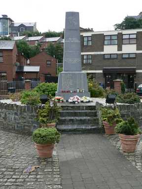 Derry - Bloody Sunday monument